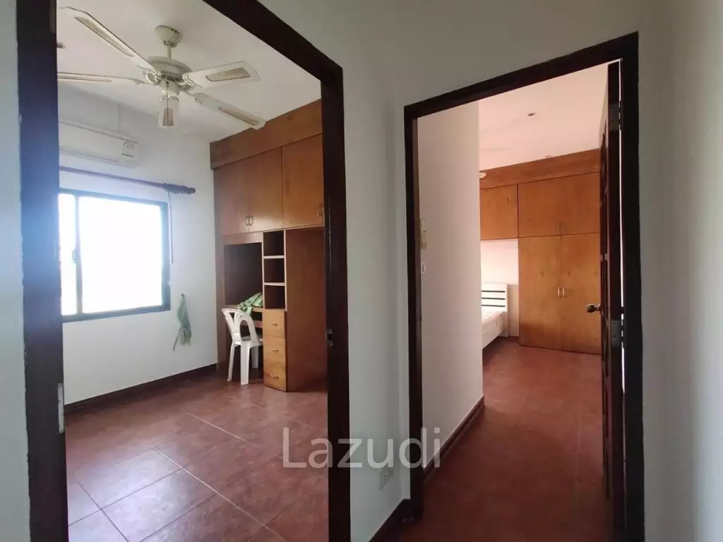 3-Storey House for Sale in East Pattaya