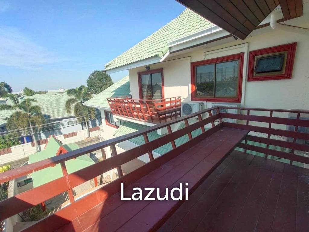 3-Storey House for Sale in East Pattaya