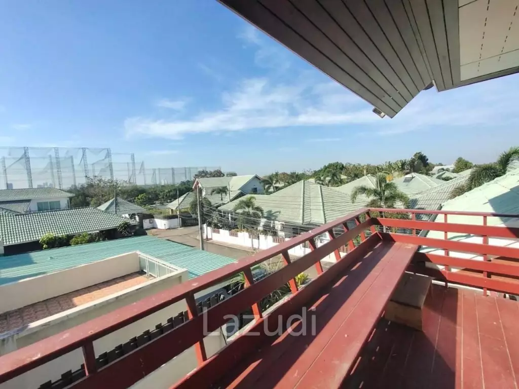 3-Storey House for Sale in East Pattaya