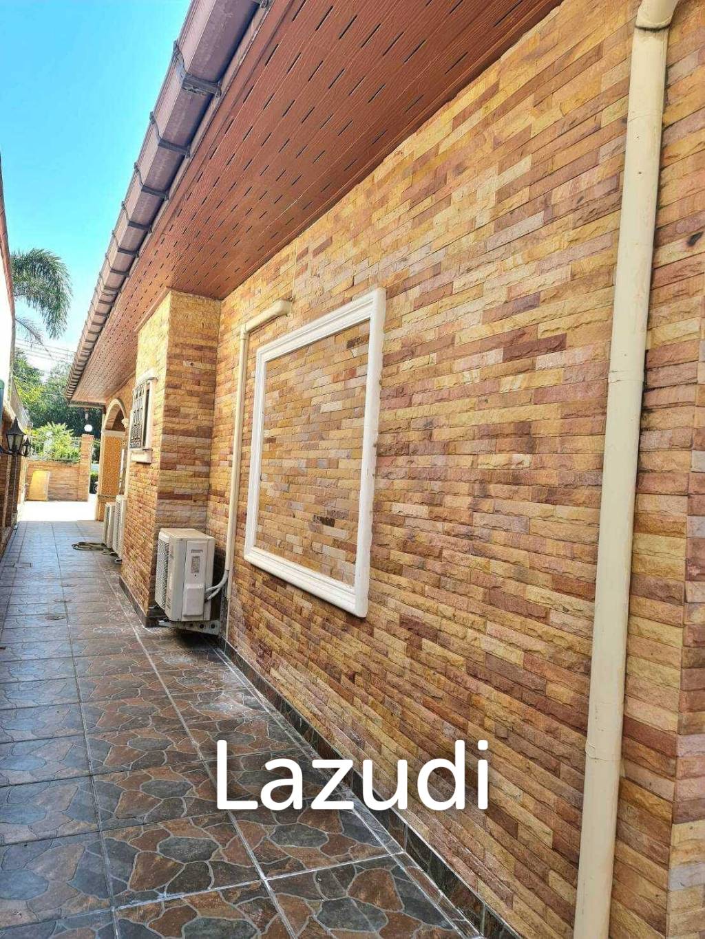 Pool Villa House for Sale in Mabprachan