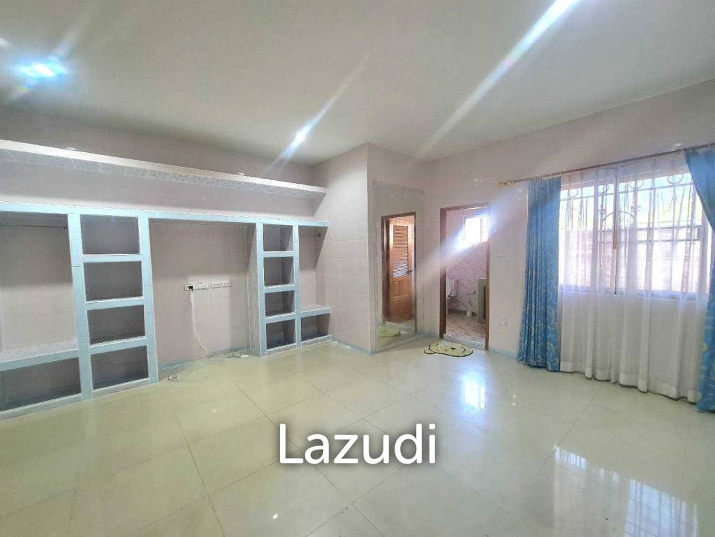 Pool Villa House for Sale in Mabprachan