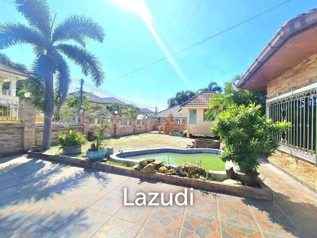 Pool Villa House for Sale in Mabprachan