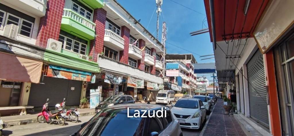Commercial Building for Sale in Sattahip