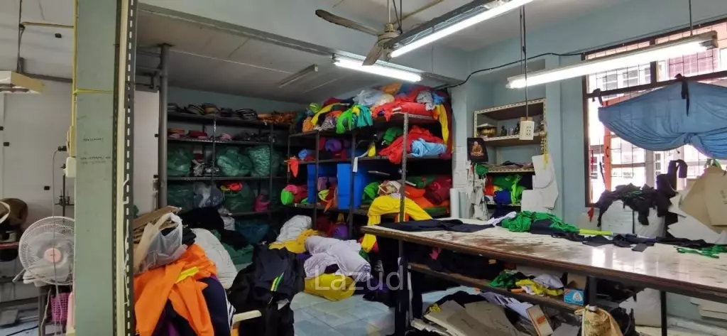 Commercial Building for Sale in Sattahip