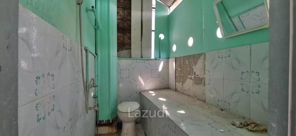 Commercial Building for Sale in Sattahip