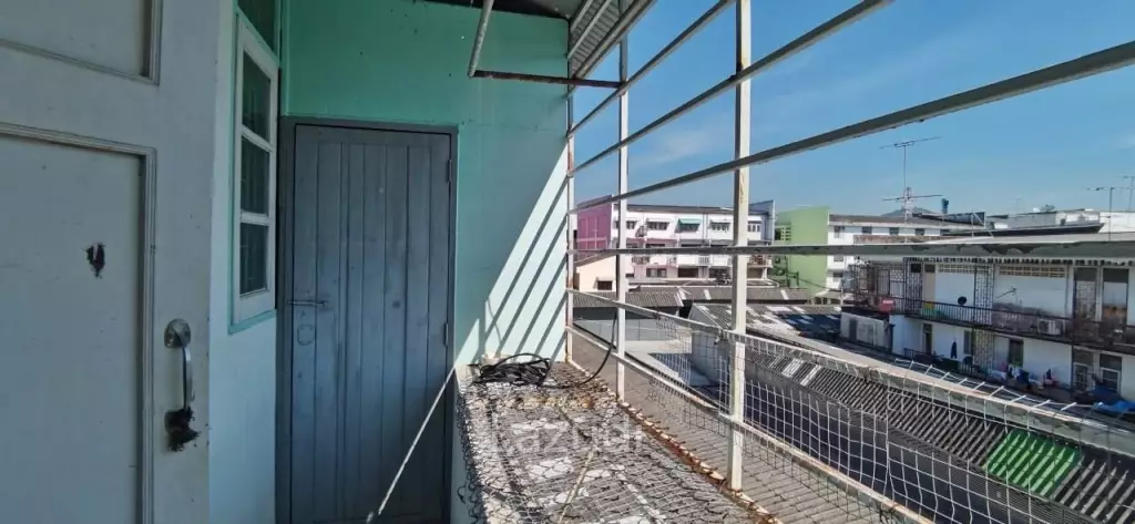 Commercial Building for Sale in Sattahip