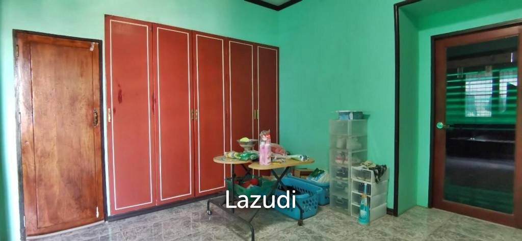 Commercial Building for Sale in Sattahip