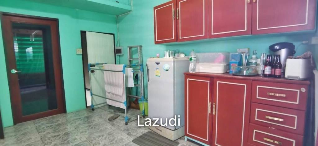 Commercial Building for Sale in Sattahip