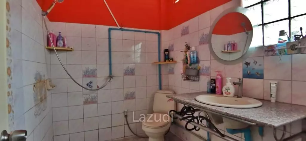 Commercial Building for Sale in Sattahip
