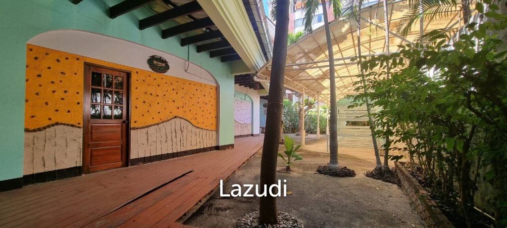 Land and Building for Sale in Pratumnak