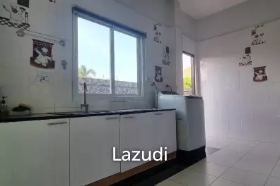 2-Storey House for Rent in Rongpo