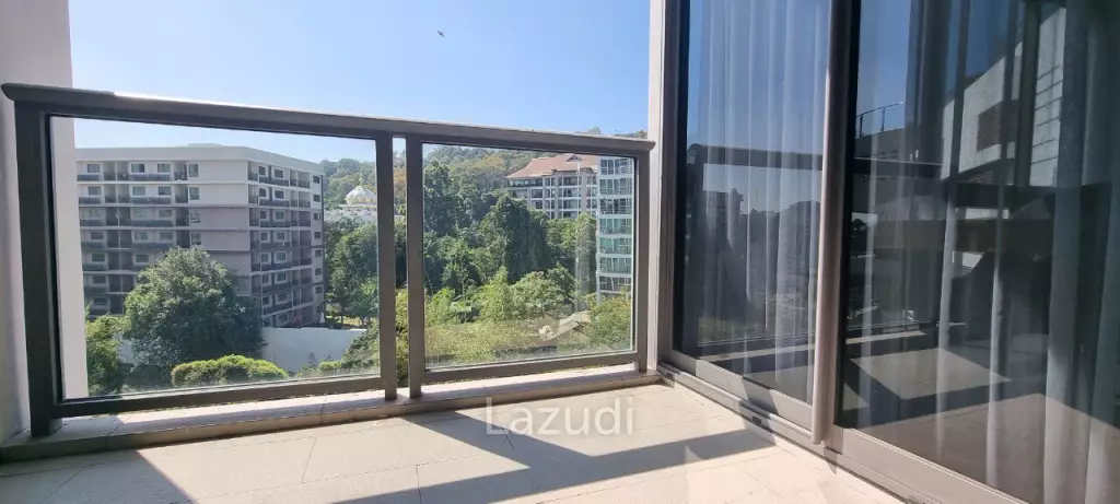 Popular area Unixx Condo for Sale in Pratumnak