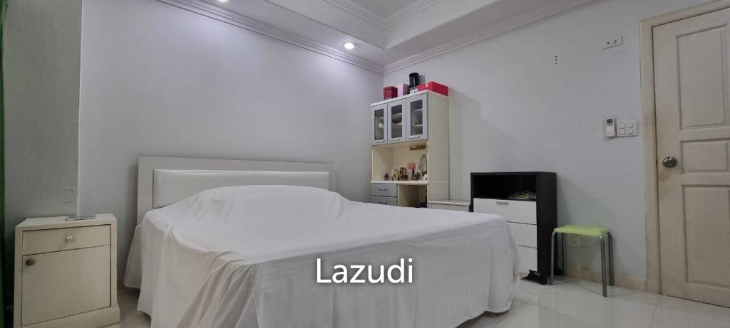 4-Storey House for Sale in Jomtien