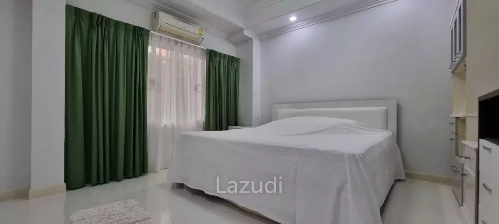 4-Storey House for Sale in Jomtien