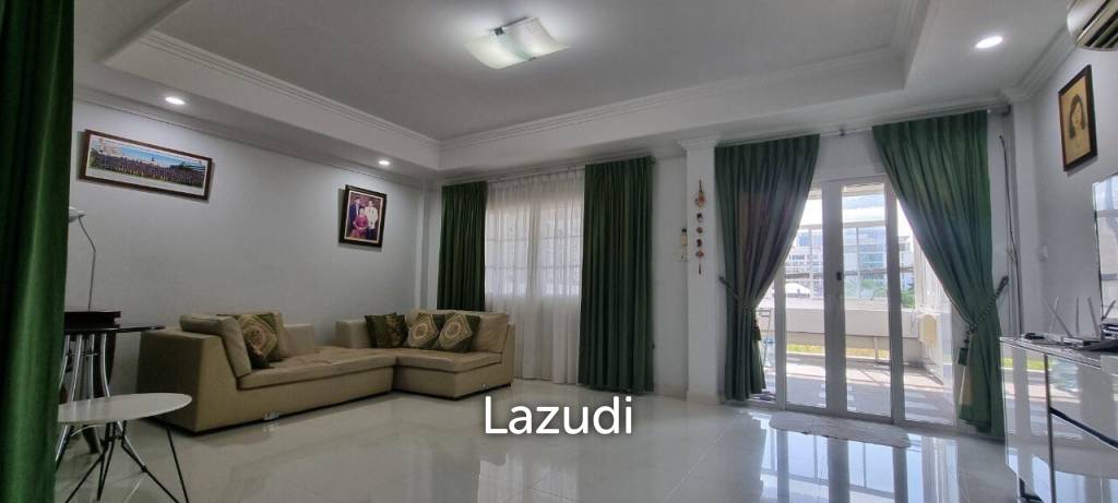 4-Storey House for Sale in Jomtien