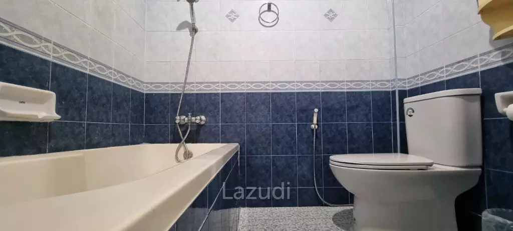 4-Storey House for Sale in Jomtien