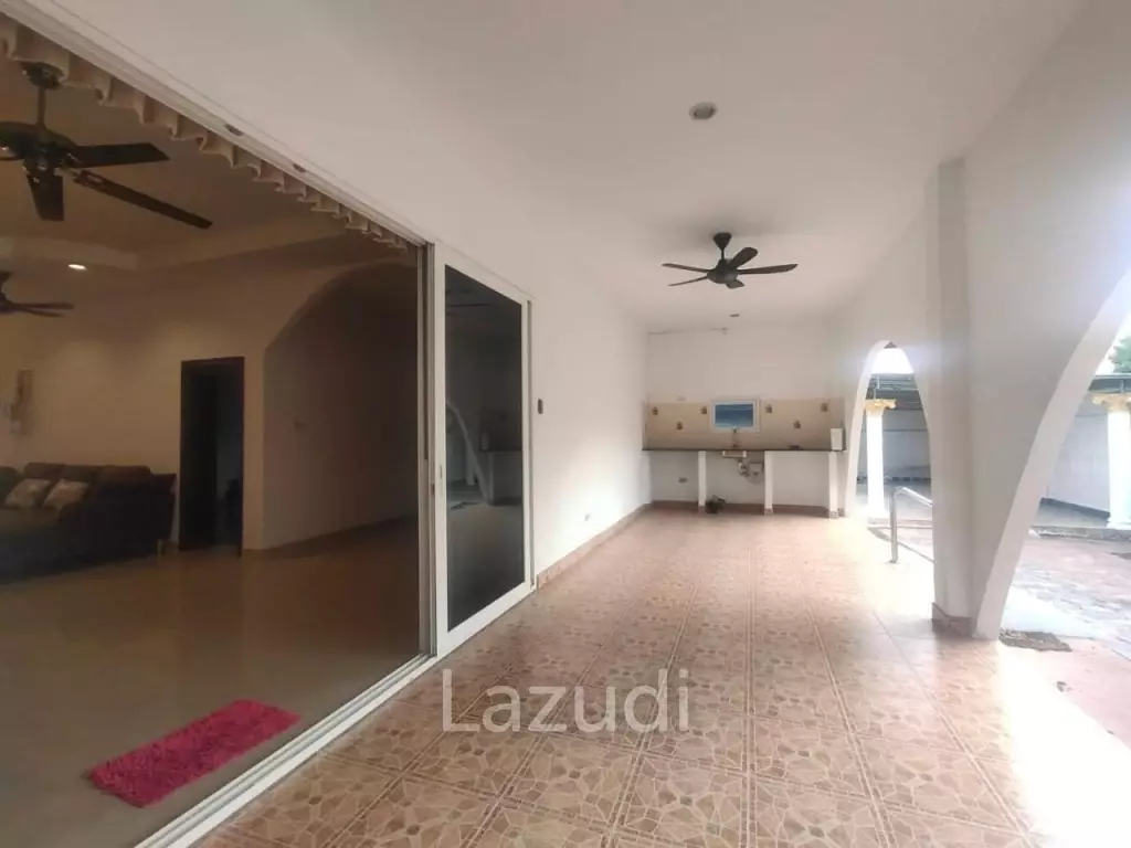 3Beds House for Sale in East Pattaya