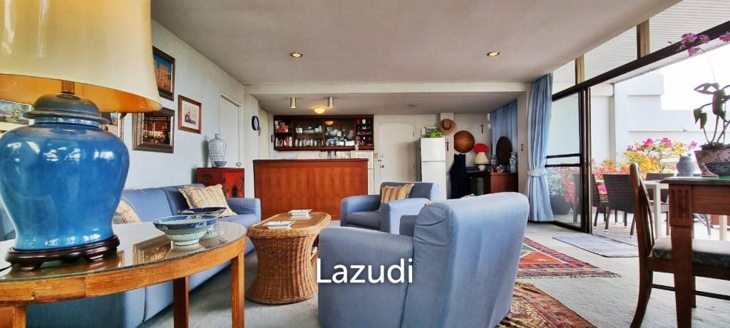 2 Bedrooms Jomtien Condotel for Sale