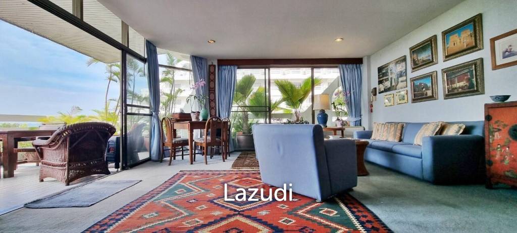 2 Bedrooms Jomtien Condotel for Sale