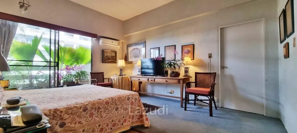 2 Bedrooms Jomtien Condotel for Sale