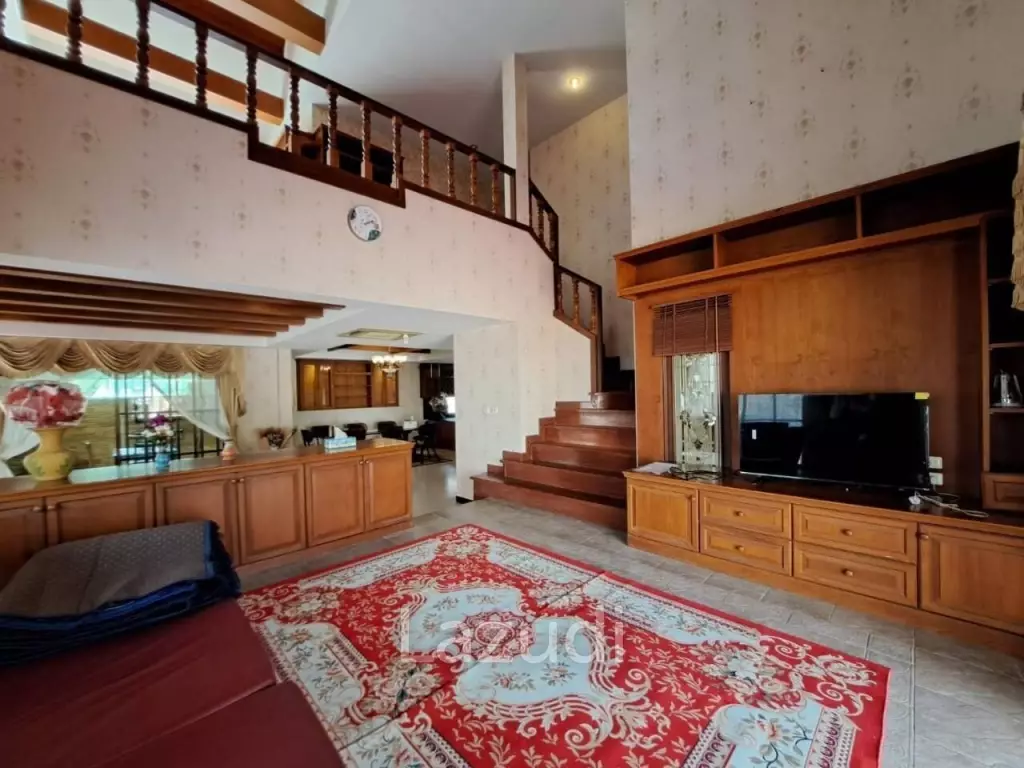 5Beds House for Sale in East Pattaya