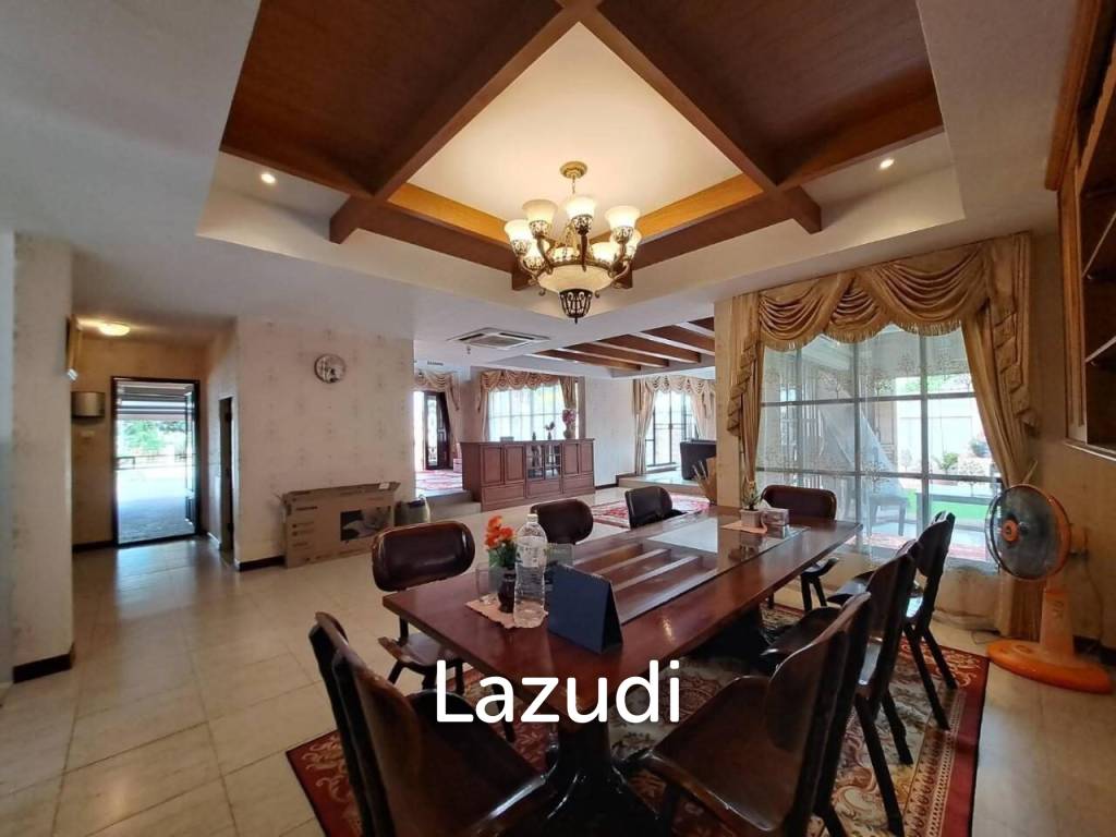 5Beds House for Sale in East Pattaya