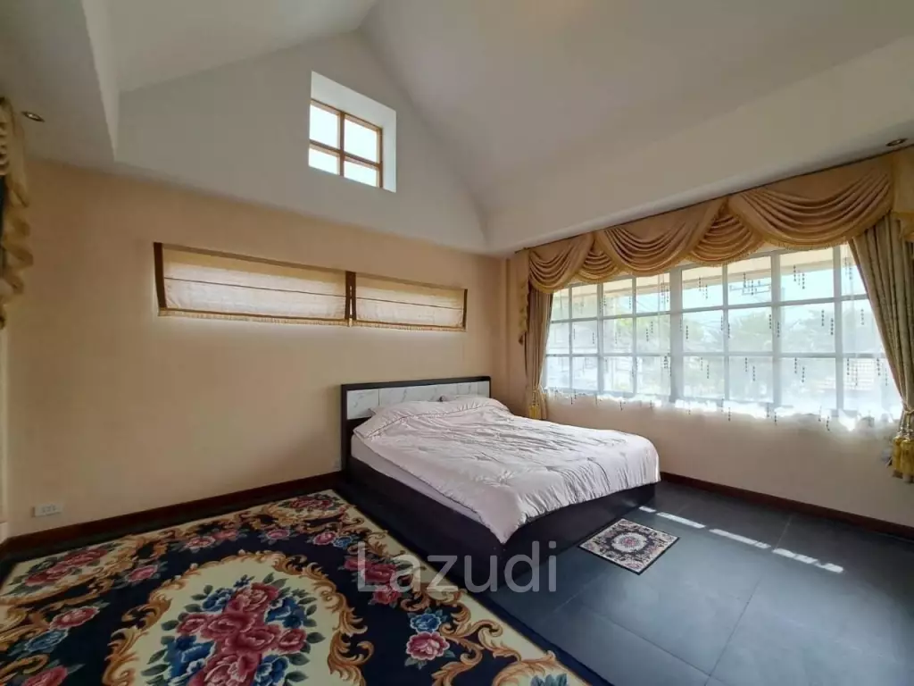5Beds House for Sale in East Pattaya