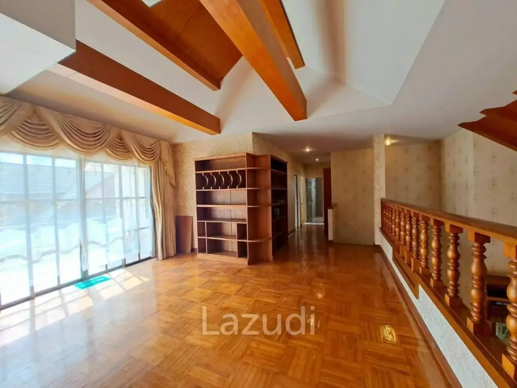 5Beds House for Sale in East Pattaya
