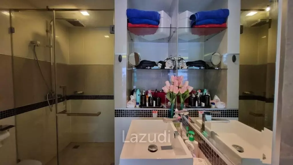 Wong Amat Tower Condo for Sale