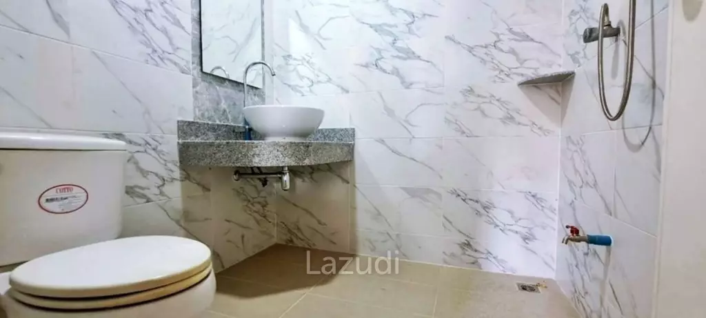 Central Pattaya 2-Storey House for Sale