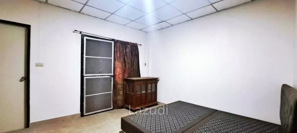 Central Pattaya 2-Storey House for Sale