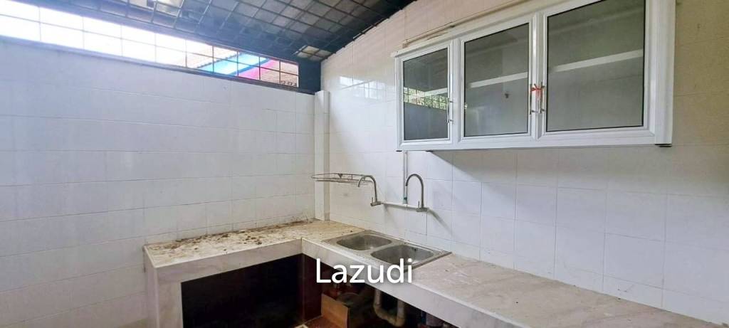 Central Pattaya 2-Storey House for Sale