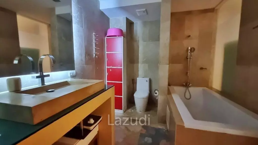 3 Bedrooms 2 Bathroom 122 SQ.M  Laguna Heights