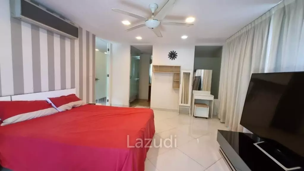 3 Bedrooms 2 Bathroom 122 SQ.M  Laguna Heights