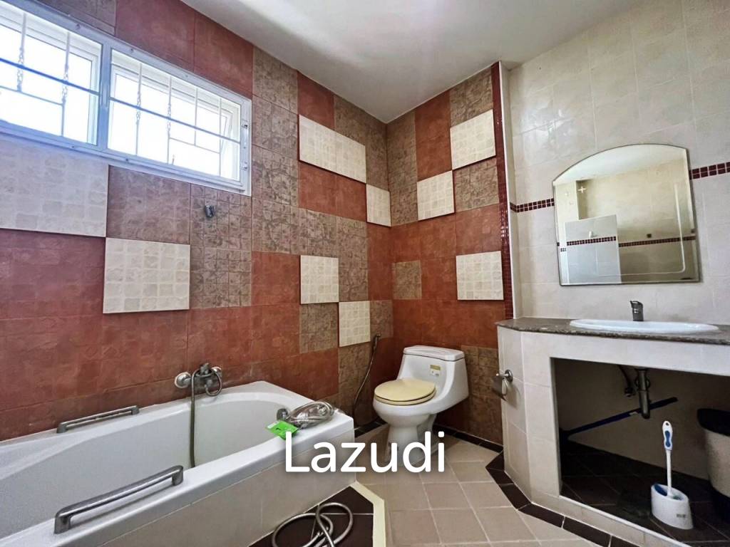 East Pattaya House with 3Beds for Sale