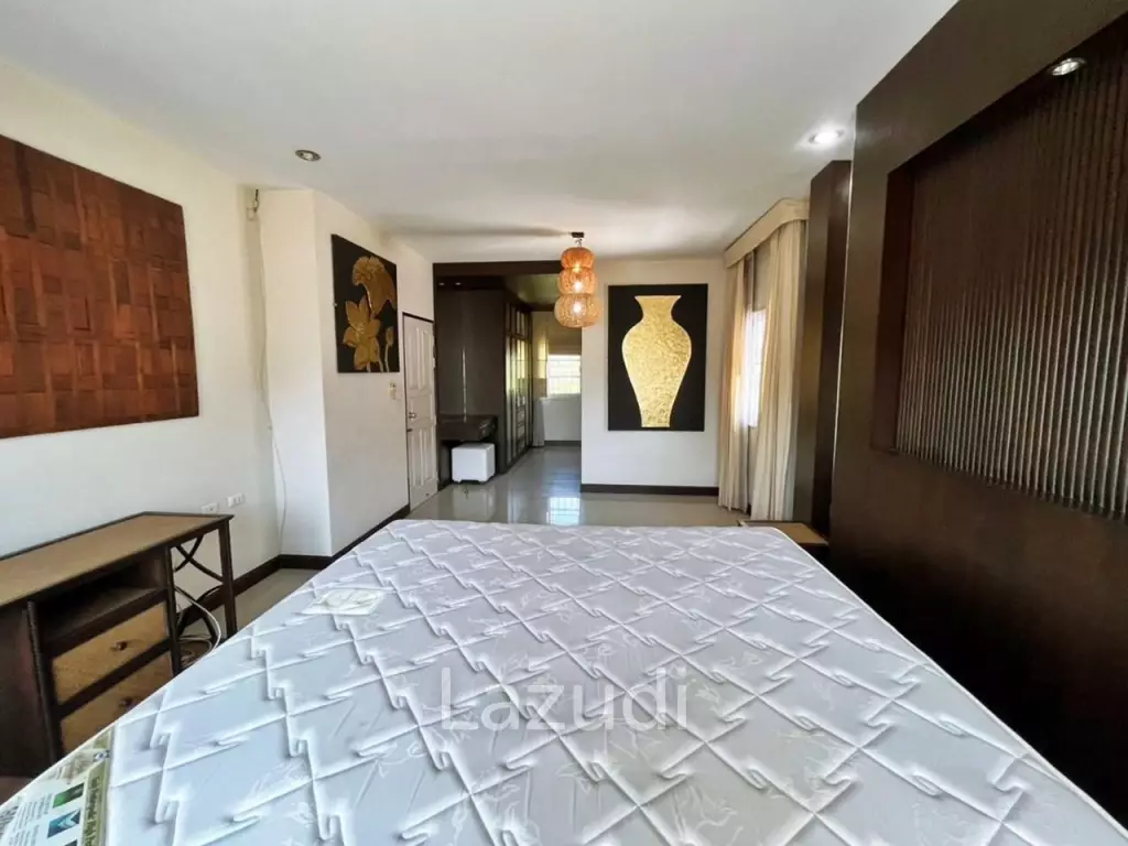 East Pattaya House with 3Beds for Sale