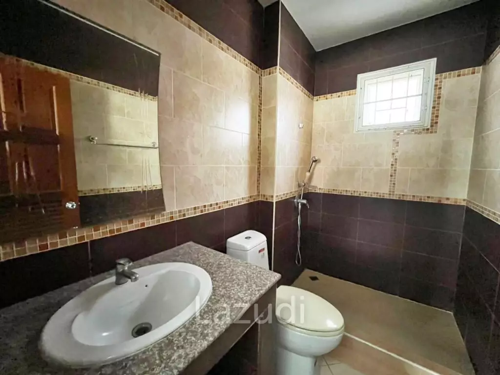 East Pattaya House with 3Beds for Sale