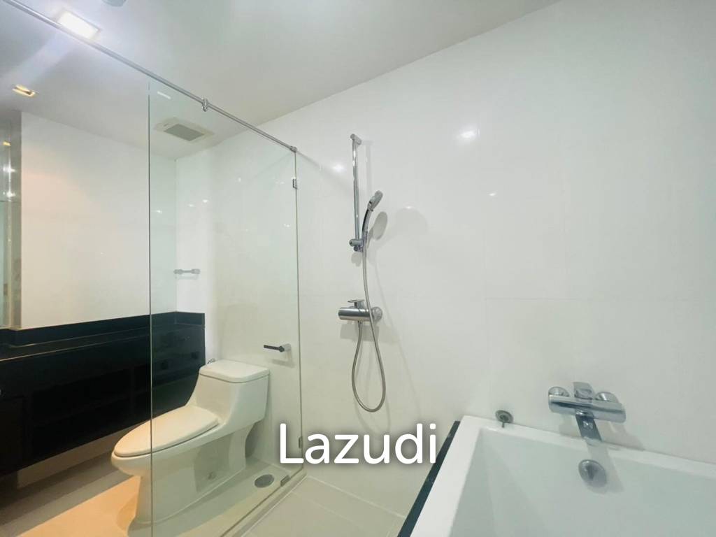 2 Bedrooms Golden Coast for Sale