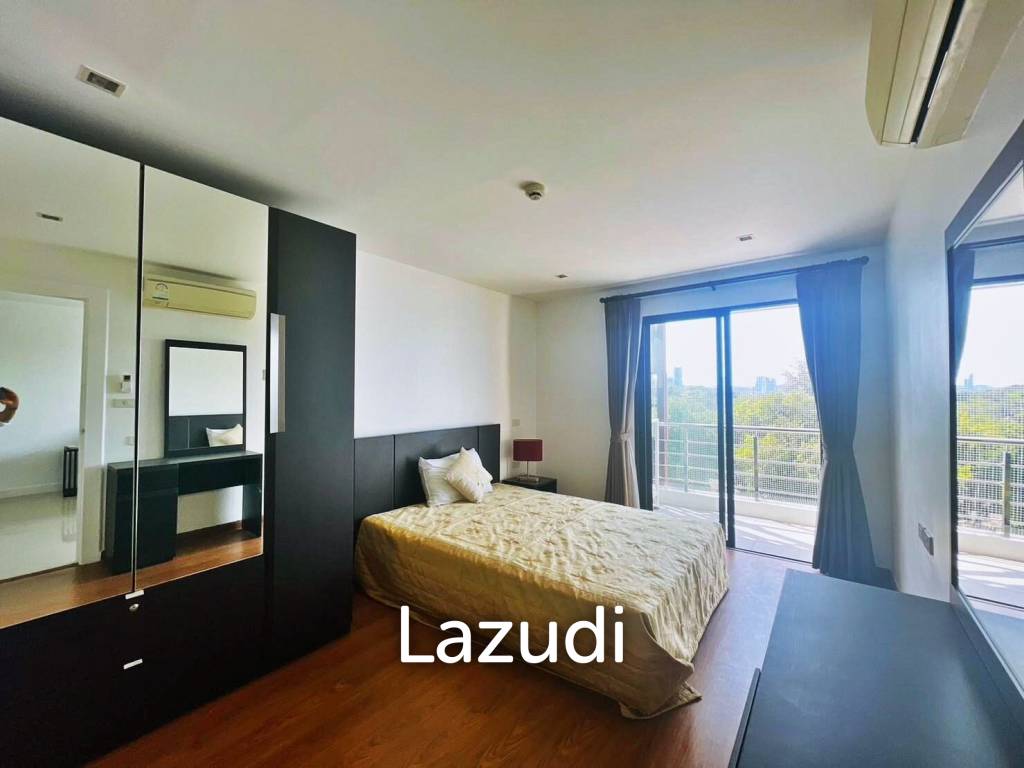 Golden Coast Condo Siracha for Sale