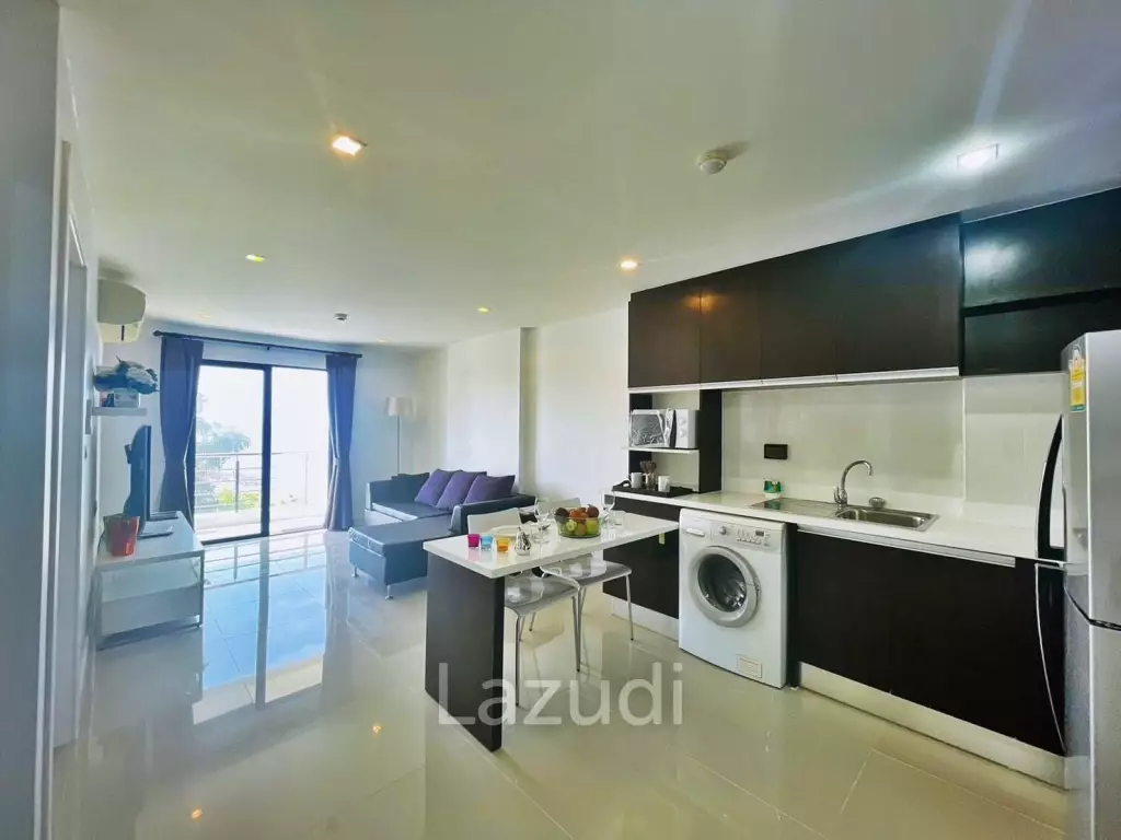 Golden Coast Condo Siracha for Sale