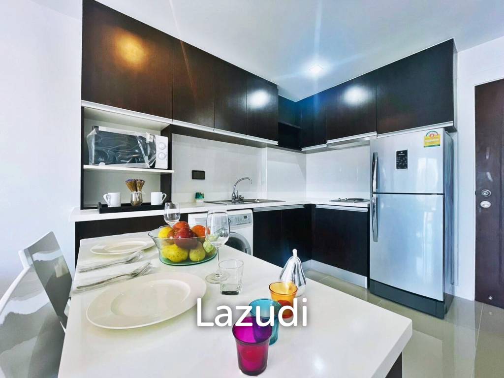 Golden Coast Condo Siracha for Sale