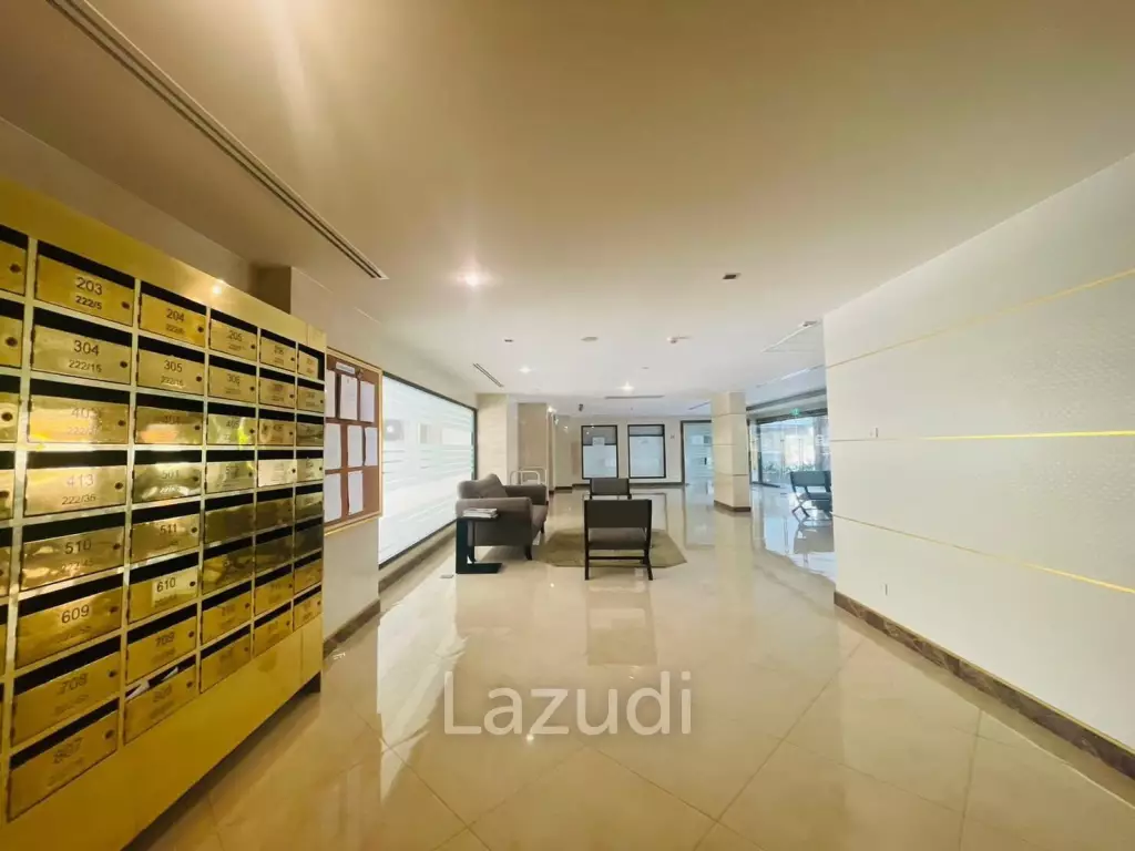 1 Bedroom Golden Coast for Sale