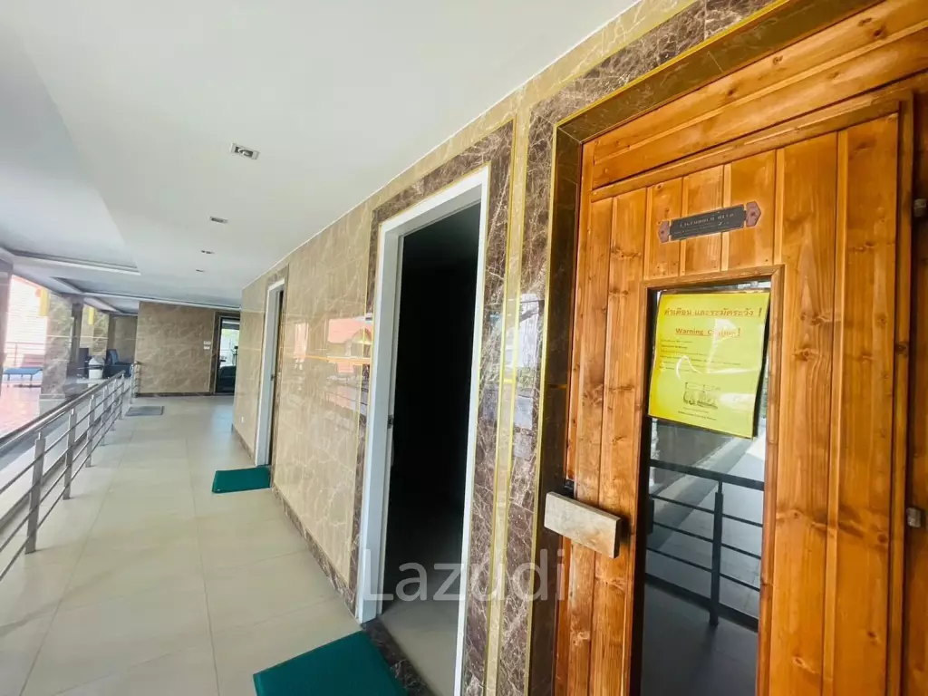1 Bedroom Golden Coast for Sale