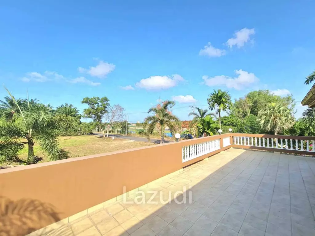 6 Bed 7 Bath 355 SQ.M Luxury Pool Villa
