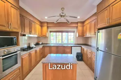 6 Bed 7 Bath 355 SQ.M Luxury Pool Villa