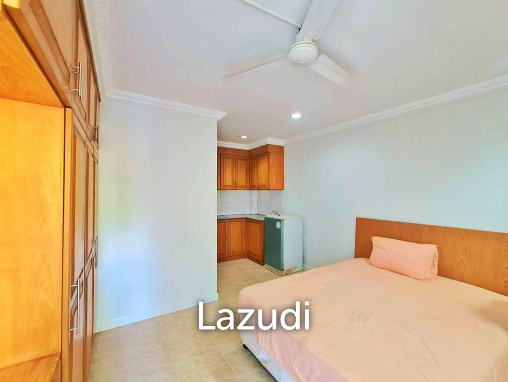 6 Bed 7 Bath 355 SQ.M Luxury Pool Villa