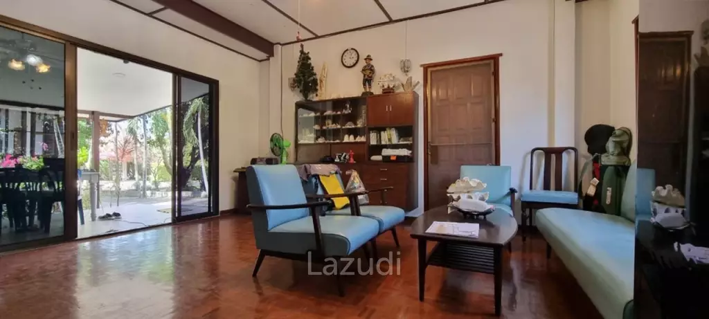 Na Jomtien House with 3Beds for Rent