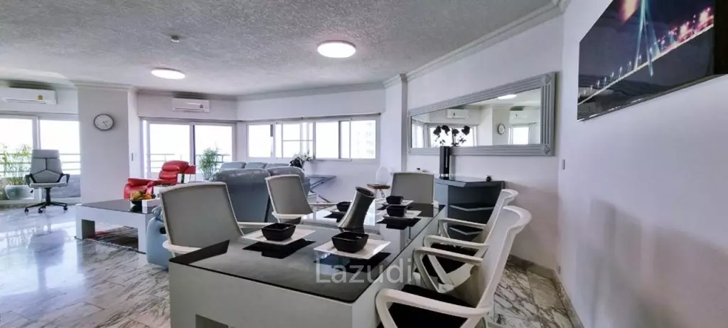 2 Bed 3 Bath 157 SQ.M Sea Views Markland Condo