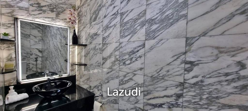 2 Bed 3 Bath 157 SQ.M Sea Views Markland Condo