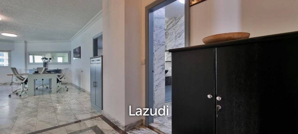 2 Bed 3 Bath 157 SQ.M Sea Views Markland Condo